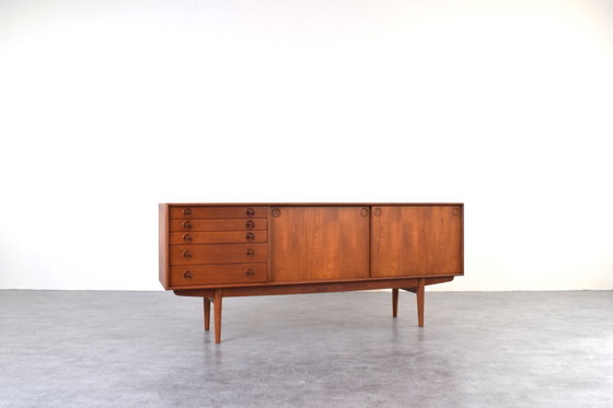 Image 1 of Mid-Century Noors teakhouten dressoir van Bruksbo, jaren 60.