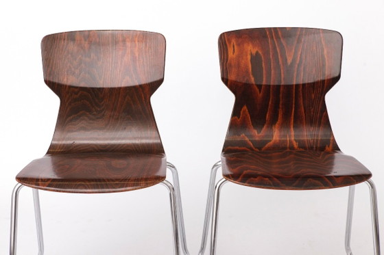 2 van 4 Vintage Flötotto Pagwood stoelen, jaren 70 Duits design, multiplex schoolstoelen, chromen metalen (photo 3 of 13)