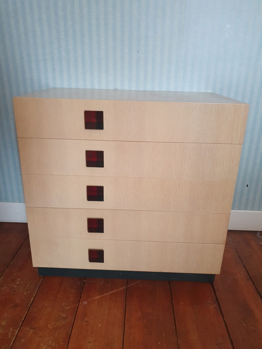 Ladenkastje begin jaren 60