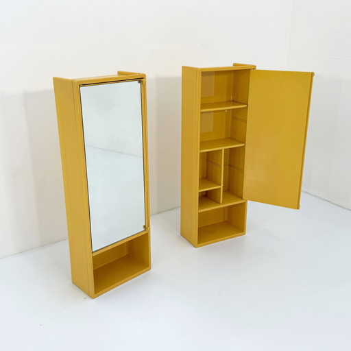 Pharmacie jaune par Olaf Von Bohr pour Gedy, 1970
