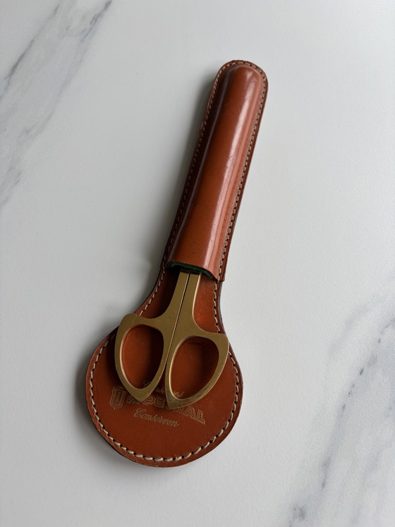 Vintage schaar met etui Imperial – Tafelaccessoires, Leather, Metal (photo 4 of 5)
