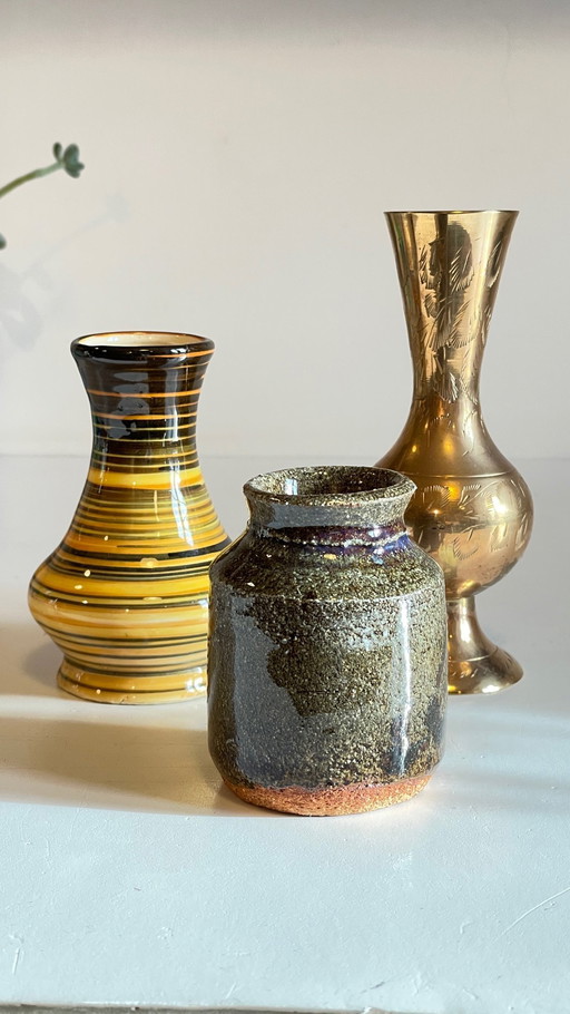 Trio Vases En Gres Et Laiton Vintage