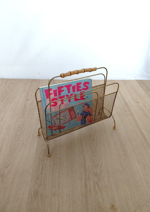 Fifties magazine stand