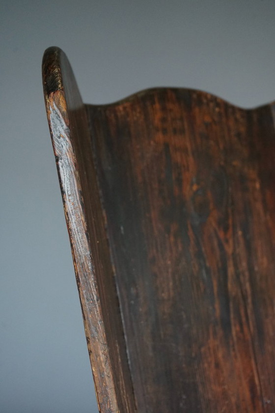 Image 1 of Chaise d'agneau ancienne en pin gallois, datant des années 1820