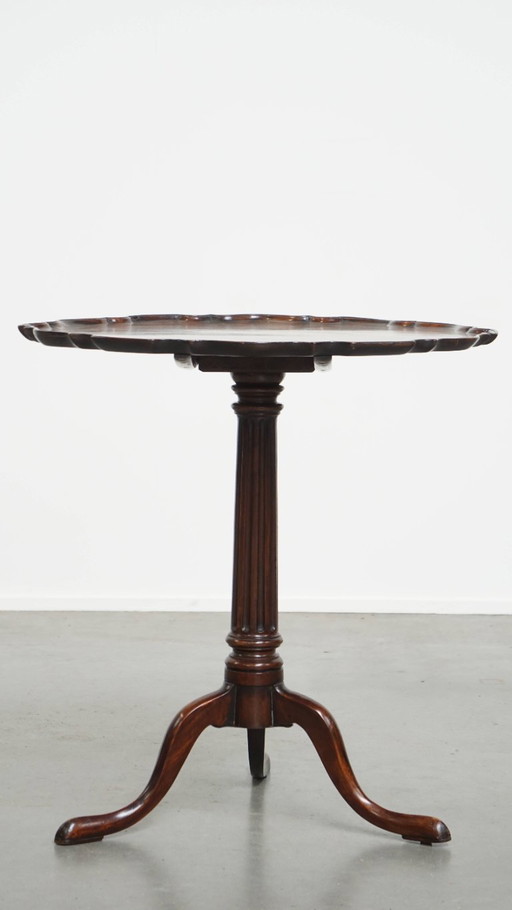 Antique English wine/ tilt top table/ side table from the 19th century