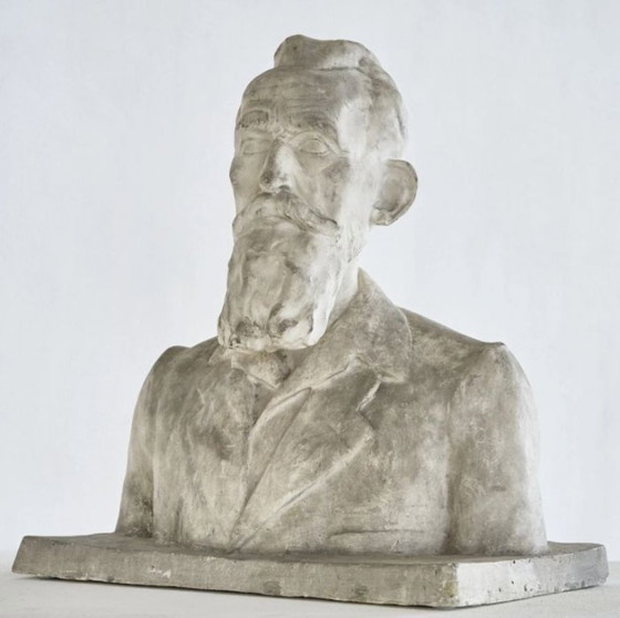 Image 1 of Nelly Pourbaix bust 1940s