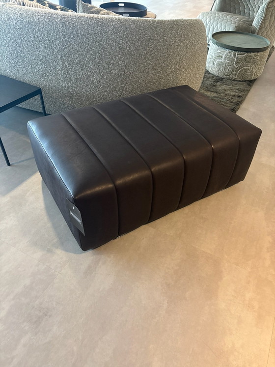 Hofstede Raanhuis Basso ottoman – Footstools & poufs, Leather (photo 3 of 3)