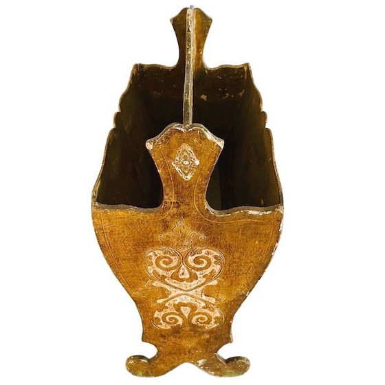 Image 1 of Vintage Florentine gold Hollywood Regency magazine rack 1970s