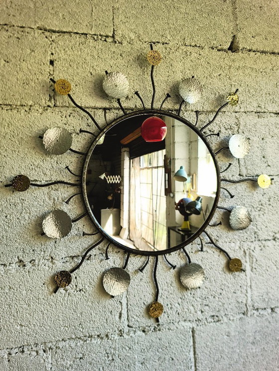 Image 1 of Handgemaakte zonnespiegel - uniek stuk ijzer messing aluminium