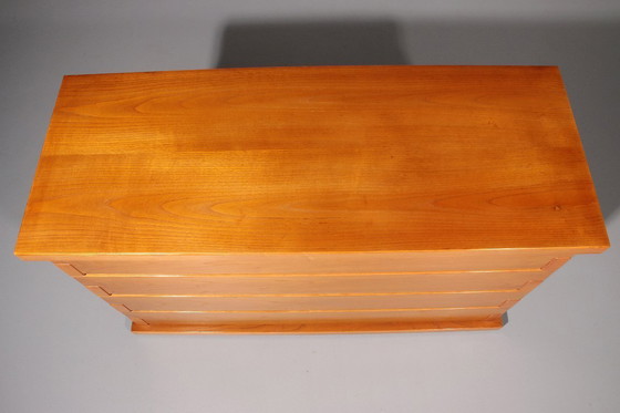 Image 1 of Italiaanse architectonische ladekast in essenhout