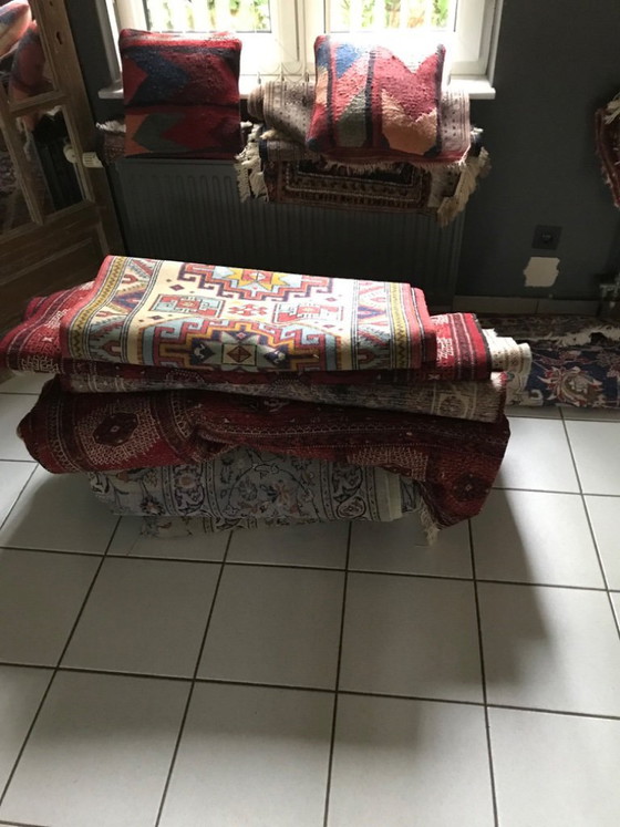 Image 1 of Lot oosterse tapijten te koop;alle afmetingen; bieden en zelf ophalen in Diest belgië