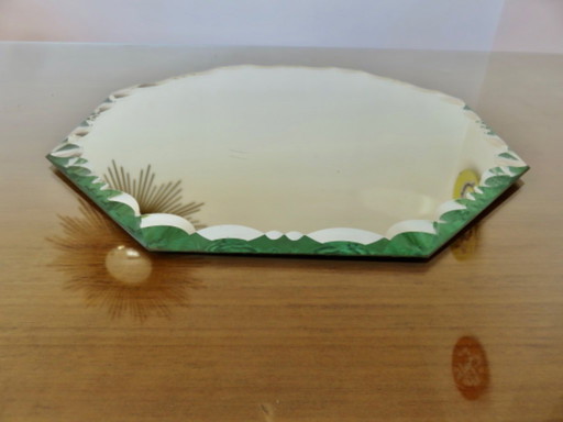 Gran espejo octogonal biselado para uso de sobremesa, Francia, década de 1940