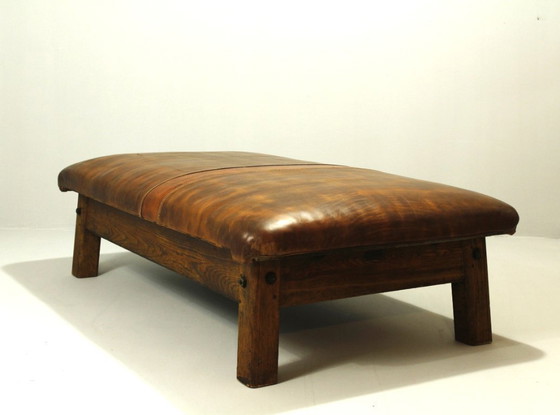 Image 1 of Tavolo da ginnastica in pelle vintage XXL / Daybed