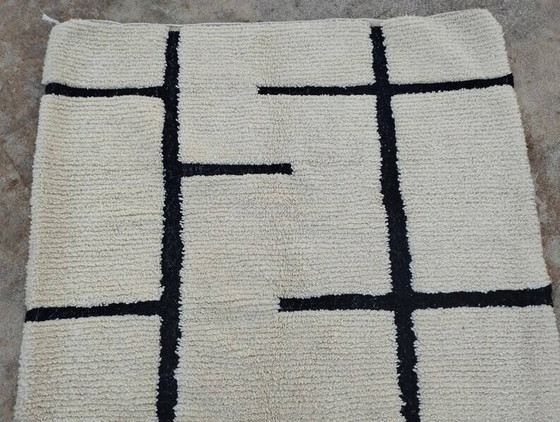 Berber Teppich aus Naturwolle 250cmx100cm – Teppiche & Läufer, Modern (photo 4 of 6)