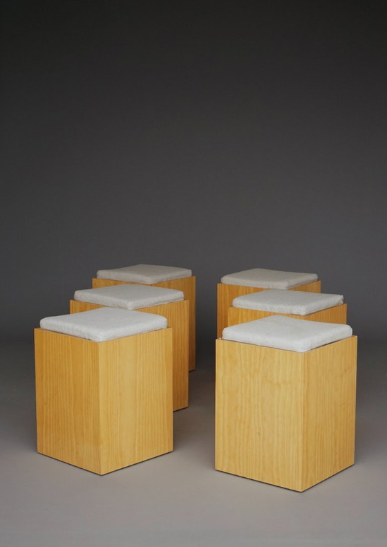Image 1 of Sgabelli minimalisti in compensato con cuscini grigi, anni '90. Set di 6