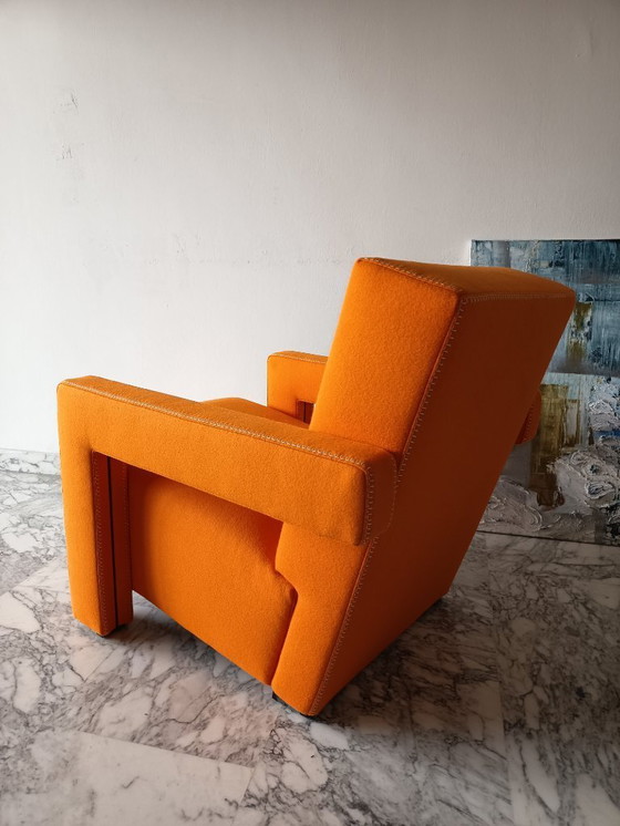Image 1 of Fauteuil CASSINA Utrecht 637 en Laine Kvadrat Orange 13L par Gerrit Thomas Rietveld
