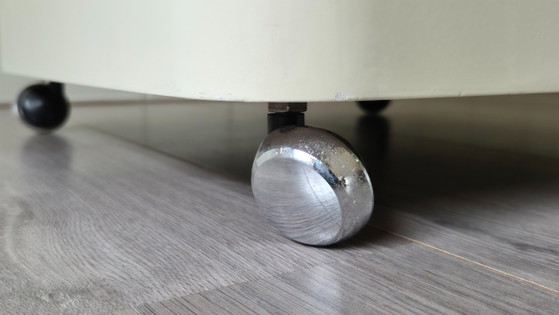 Stijlvolle Jaren '70 Space Age Bijzettafel – Wood, Plastic (photo 8 of 15)