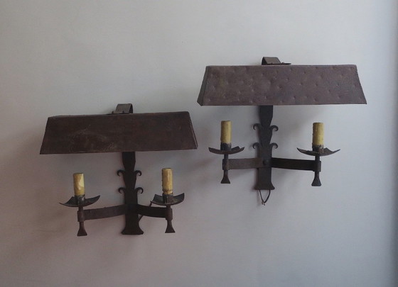 Paar brutalistische Wandleuchten aus patiniertem Eisen, Mid-Century, 1960er Jahre – Iron (photo 5 of 9)