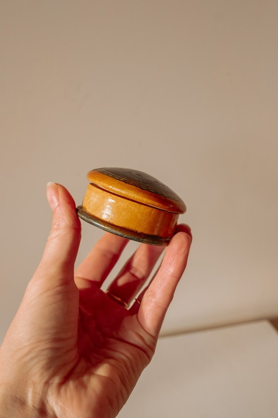 Image 1 of Boîte à bijoux avec le signe astrologique de la Balance