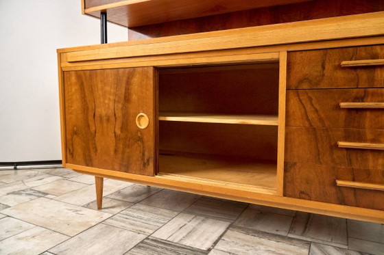 Image 1 of Crédence vintage avec table coulissante, années 1960, Tchécoslovaquie