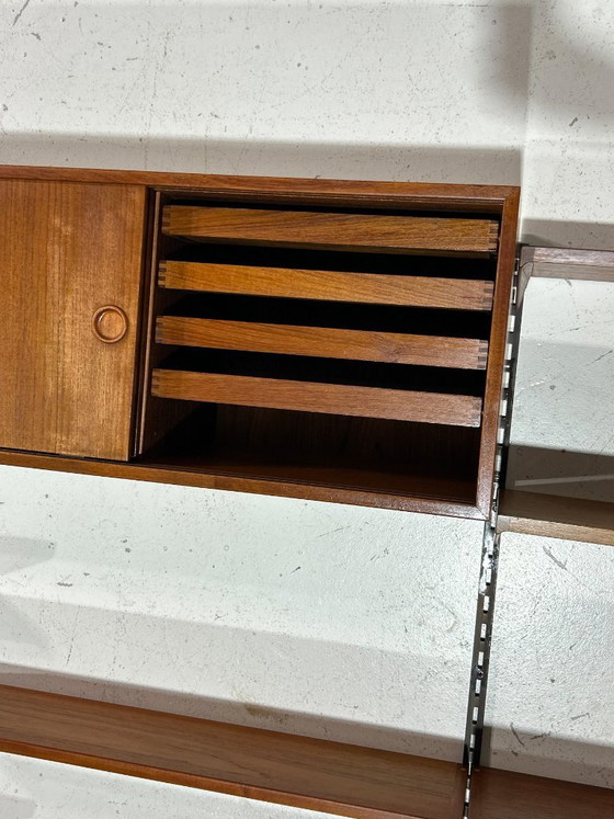 Sistema di pareti modulari in teak di Kai Kristiansen, danese, anni '60. – Armadi a muro, Wood (photo 9 of 22)