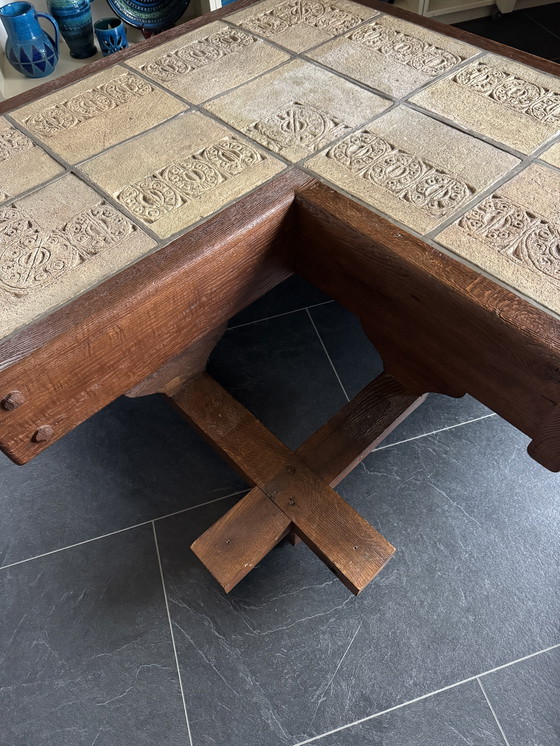 Image 1 of Brutalistischer Couchtisch mit Blumentopf