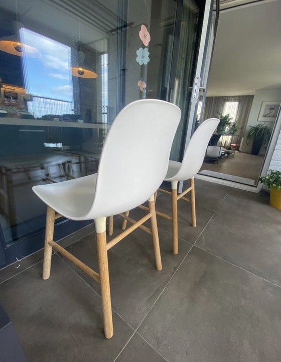 Sedie da pranzo Copenhagen – Normann Copenhagen, Plastic, Wood (photo 4 of 5)