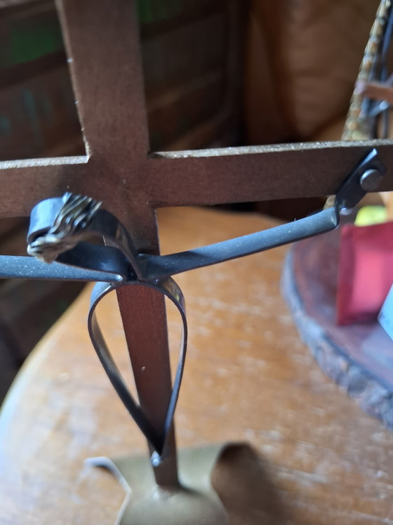 Mid-Century Modern Brutalist Tabletop Crucifix & Candle Holder – 1960s Studio Craft – Sculpture, Metal, Brass (photo 4 of 8)