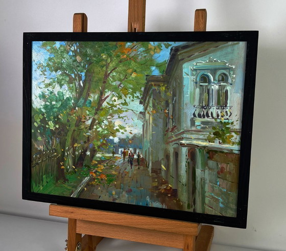 Image 1 of Peinture à l'huile originale représentant une rue de ville en journée