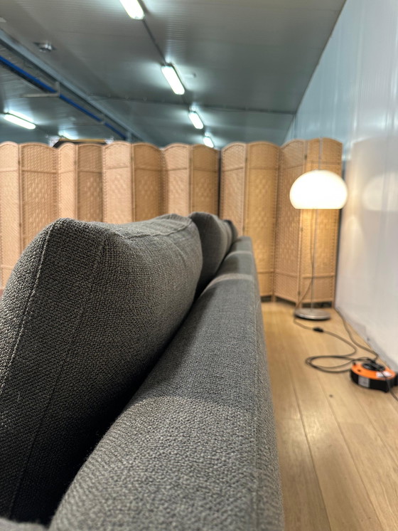 Image 1 of Minotti Divano angolare Allen + Sgabello Davis