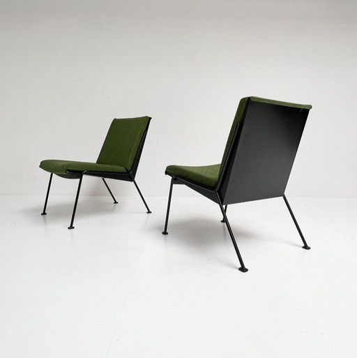 Geherstoffeerde OASE fauteuil van Wim Rietveld voor Ahrend de Cirkel, 1958