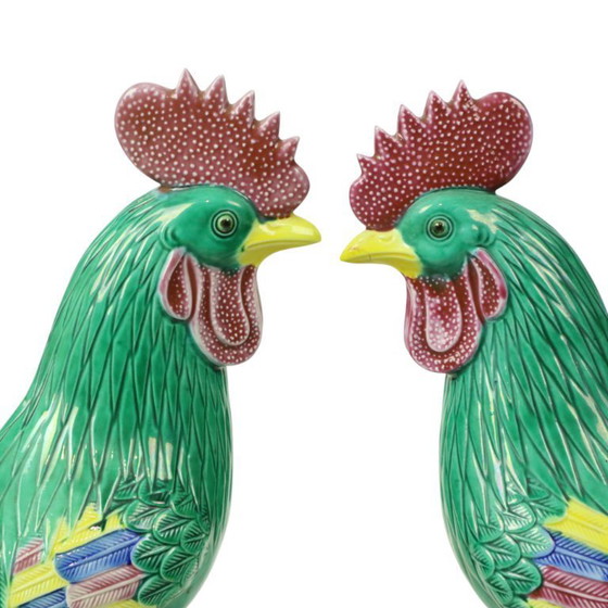 Image 1 of Coq en porcelaine polychrome émaillée