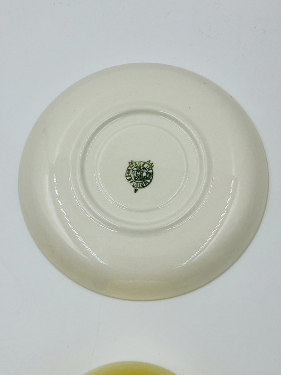 Image 1 of Set di 8 tazze e piattini vintage Boch Frères, gialli