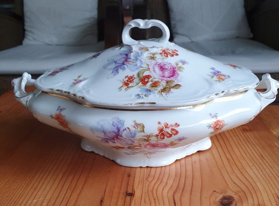 Image 1 of Elegant French porcelain tureen ca. 1900 - hand-painted