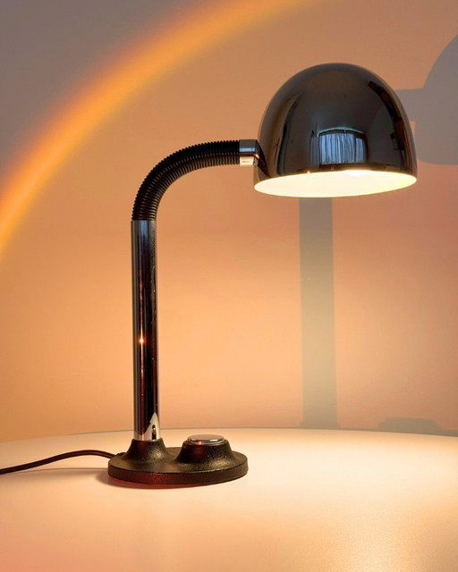 Lampe de bureau vintage 60s / 70s space age chromée par Egon Hillebrand
