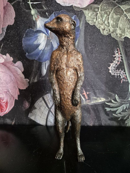 Statue de suricate en bronze