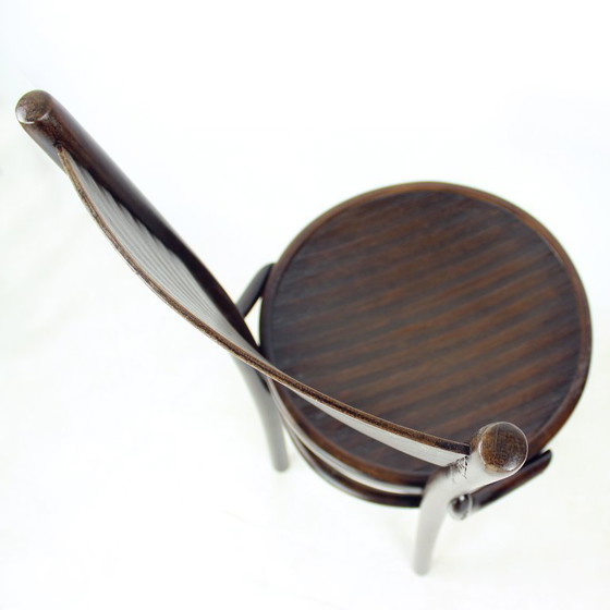 Bentwood Chair by Thonet, Czechoslovakia 1940s – Dining chairs, Klassiek (photo 6 of 15)