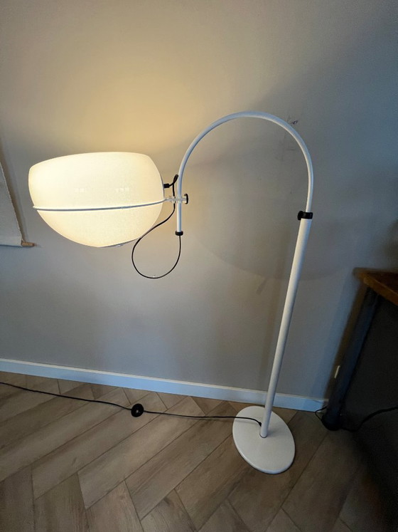 Lampadaire Gepo – Plastic, Iron (photo 4 of 10)