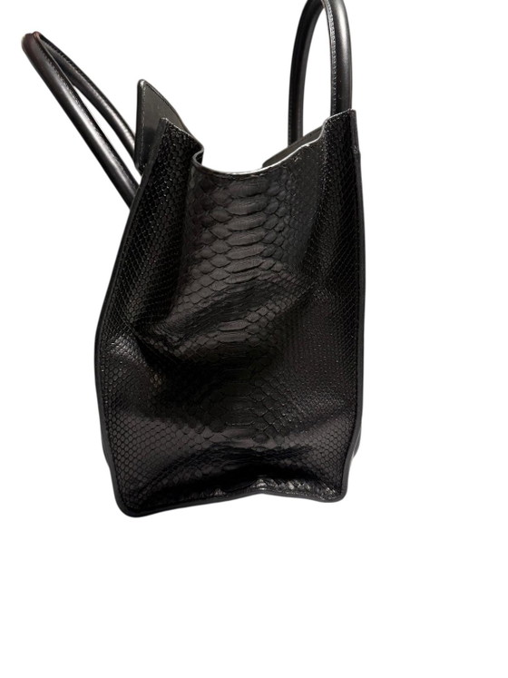 Image 1 of Celine reistas