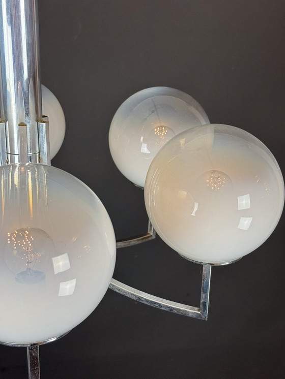 Image 1 of Lampadario a sei bracci in sfere di vetro di Murano e cromo. Italia anni '60