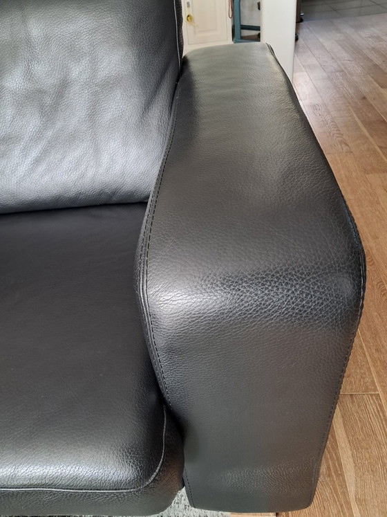 Image 1 of Beautiful black leather 4-seater sofa