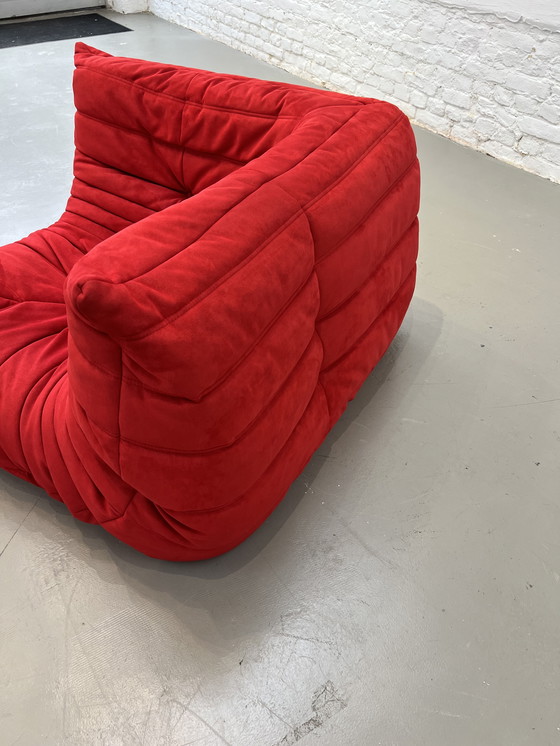 Image 1 of Ligne Roset Togo Michel Ducaroy esquina parte Alcantara