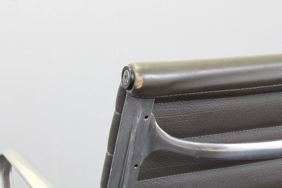 Image 1 of Ea117 Office Chairs Icf Charles & Ray Eames Seats