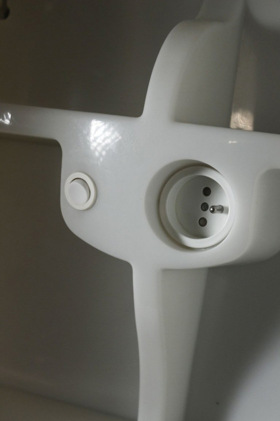 Allibert Design Space Age jaren 70 Paulin Verlichte Wandgemonteerde Badkamerkast – Wandkast, Glass, Plastic (photo 9 of 22)