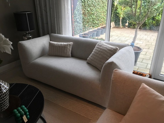 Image 1 of Bancos Kelsey