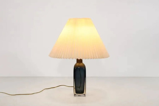 Blue crystal table lamp by Carl Fagerlund for Orrefors model RD1406 – tafellampen, Brass, Scandinavian (photo 2 of 5)