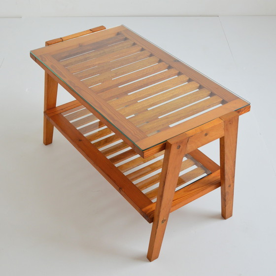 Image 1 of Tavolino da caffè/tavolino laterale in pino con doppio piano vintage anni '70