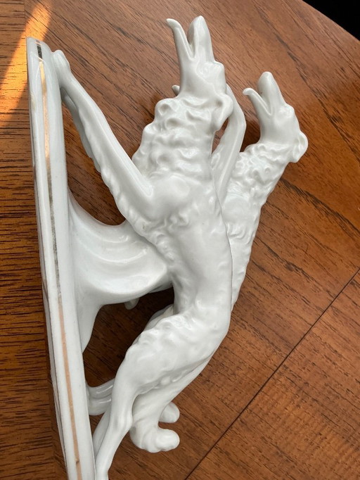 Porcelijnen borsoi honden in wit 