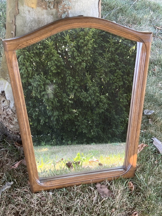Image 1 of Miroir vintage de style danois du milieu du siècle – bois organique (environ 60x50cm)