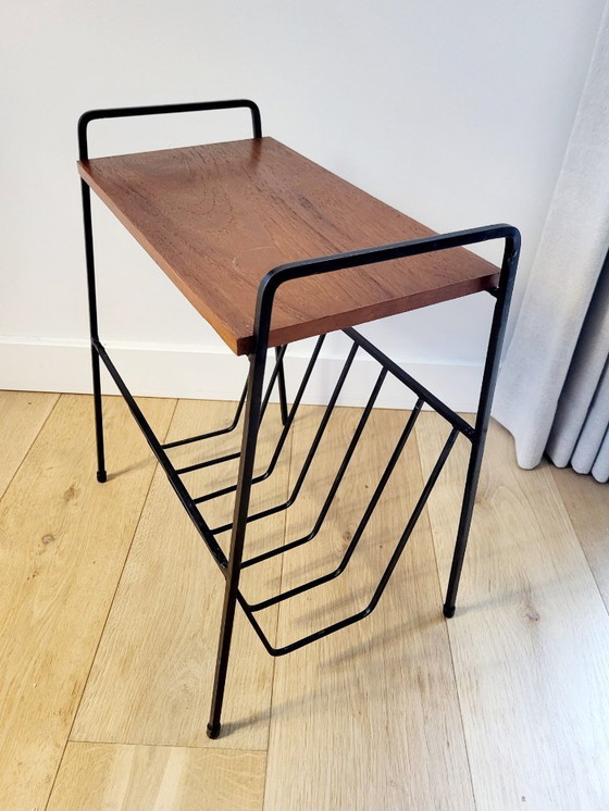 Image 1 of Porte-revues ou plateau de lecture vintage, cadre en bois et métal